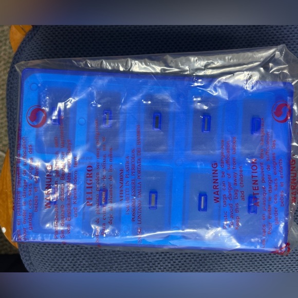 NWT Norpro Frozen Ice Pop Popsicle Maker with 24 Wooden Sticks - Picture 2 of 3